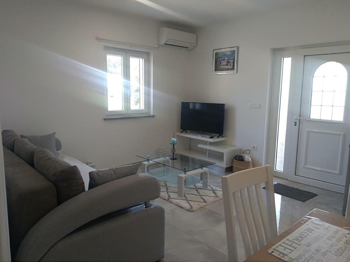 Apartment Ivana Novigrad Istria Extérieur photo